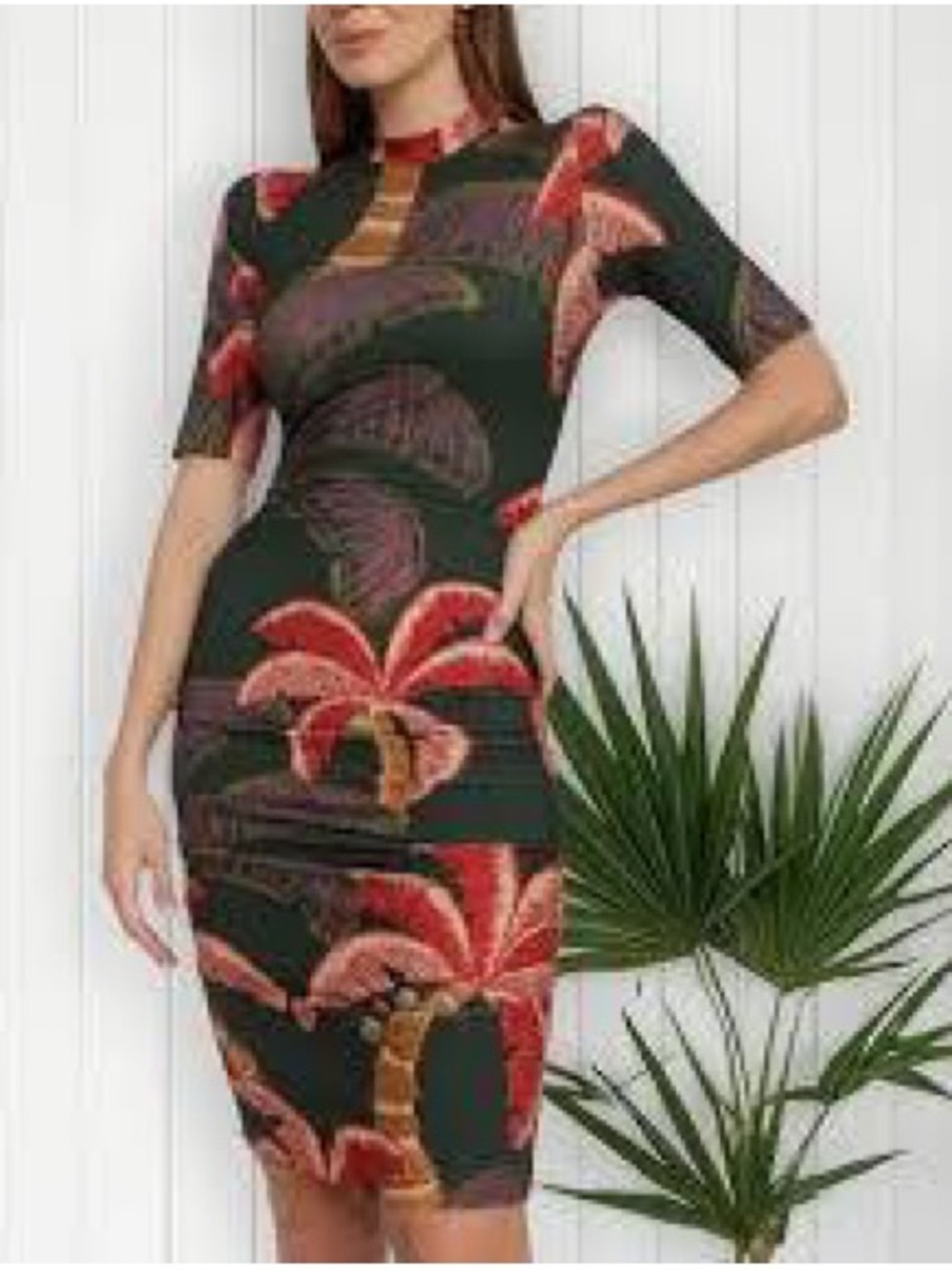 FARM Rio Women's Palm Tree Print Ruched Midi Dress Green Tropical